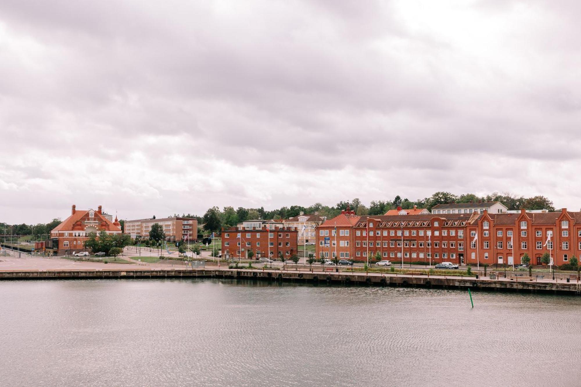 Badholmen Restaurang & Hotell Оскаршхамн Екстериор снимка