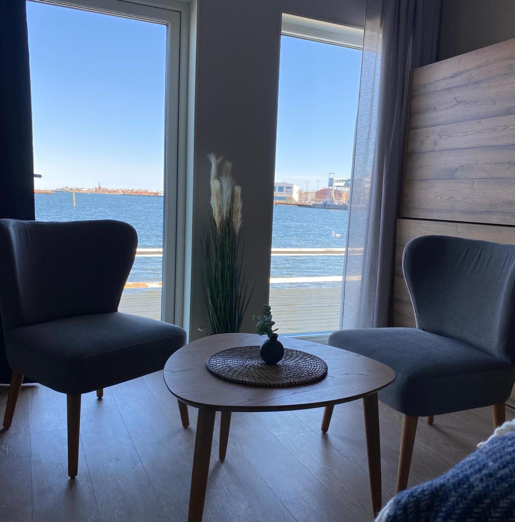 Badholmen Restaurang & Hotell Оскаршхамн Екстериор снимка